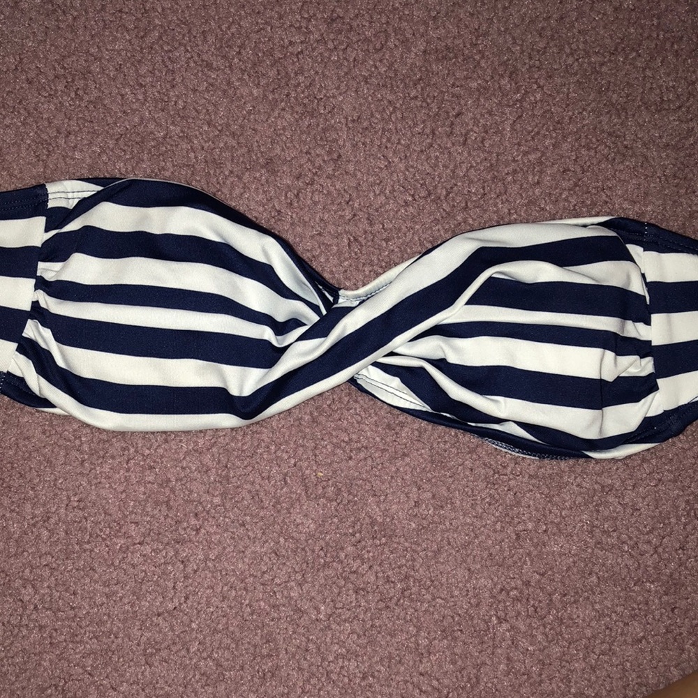 Swimsuit top
